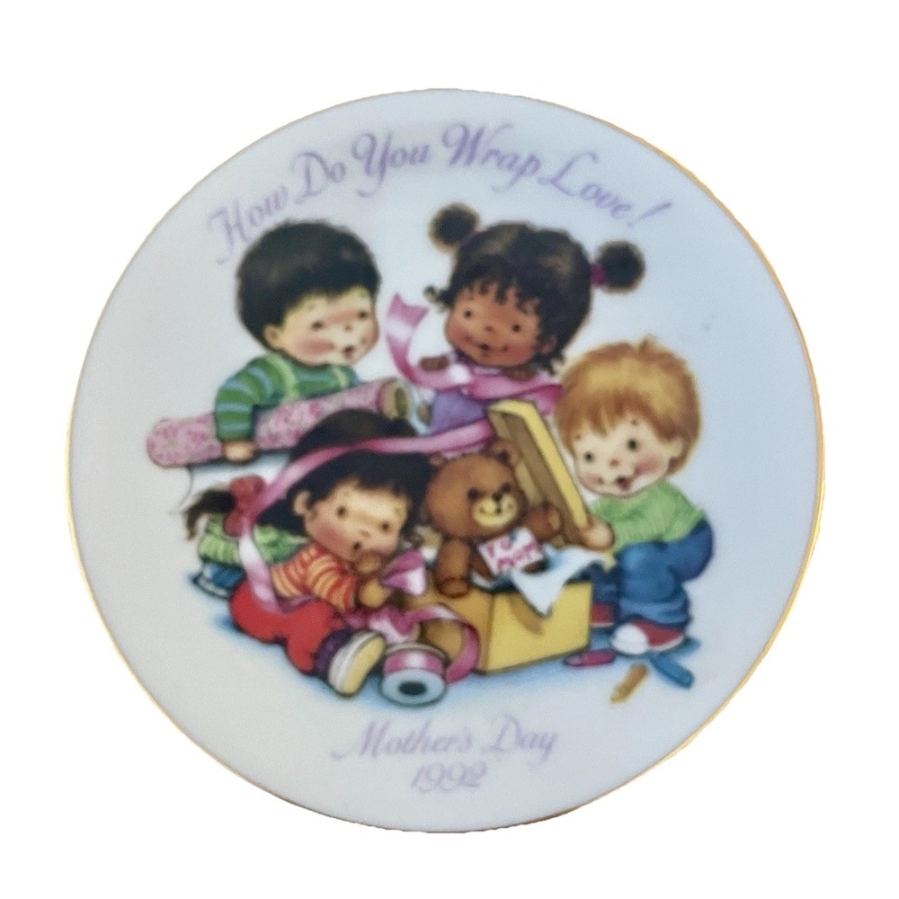Mother's Day Plate 1992 From The Year You Were Born 22K Gold Rim Porcelain